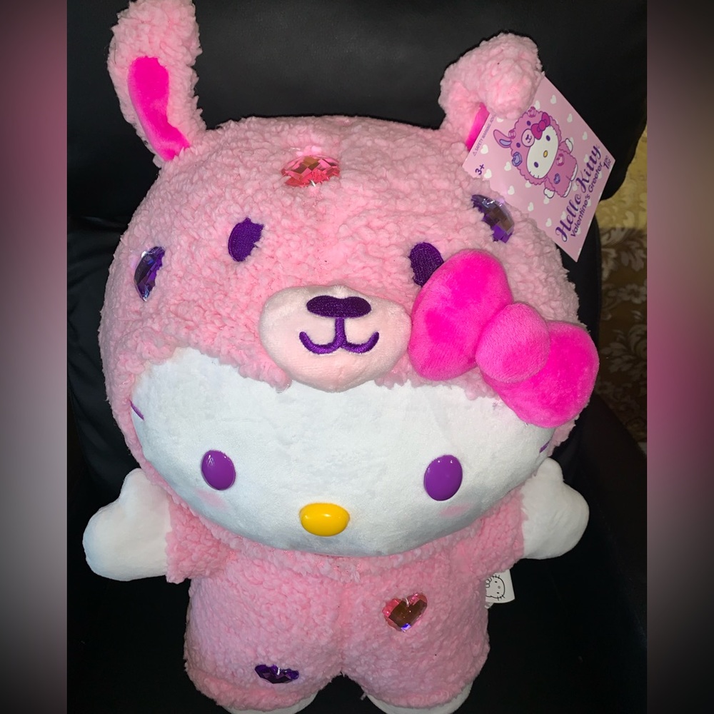 HELLO KITTY HUGE Valentine’s Day plushy